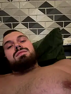 Snapshot of Badking9377 chatting on 10/22/25, 07:24 Badking9377 online show from 10/22/25, 07:24