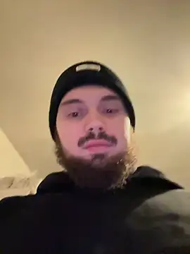 Snapshot of Badking9377 chatting on 12/19/25, 03:52 Badking9377 online show from 12/19/25, 03:52