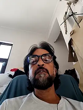 Snapshot of malhotra21 chatting on 09/16/25, 10:38 malhotra21 online show from 09/16/25, 10:38