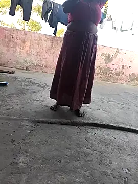 CUTE BHABI 1 online show from 11/26/25, 10:49