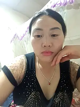 siki-00 online show from 10/18/25, 03:24