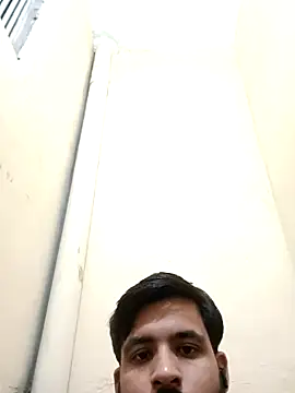 Snapshot of indian_danny chatting on 10/18/25, 09:26 indian danny online show from 10/18/25, 09:26