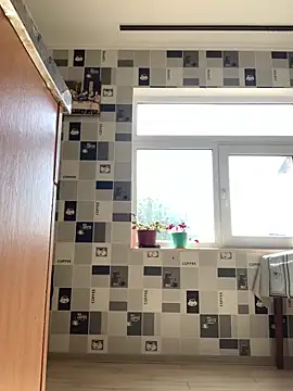 Snapshot of ksenia123 chatting on 09/21/25, 09:22 ksenia123 online show from 09/21/25, 09:22