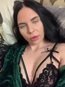 Snapshot of ksenia123 chatting on 02/02/26, 06:28 ksenia123 online show from 02/02/26, 06:28