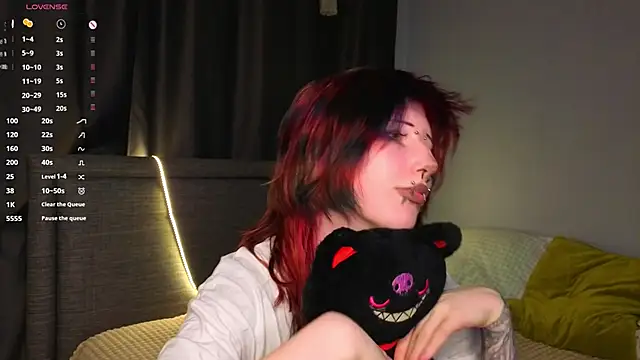 KandraCruser online show from 12/21/25, 08:16