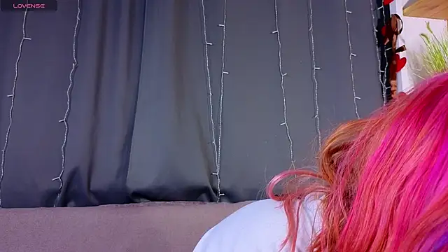 Snapshot of KandraCruser chatting on 03/03/26, 08:04 KandraCruser online show from 03/03/26, 08:04