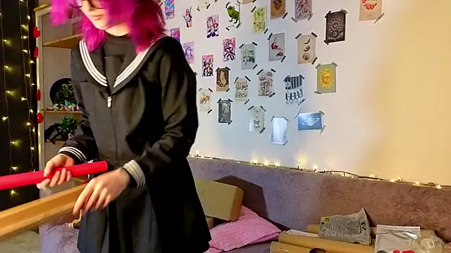 Snapshot of KandraCruser chatting on 04/26/26, 08:17 KandraCruser online show from 04/26/26, 08:17