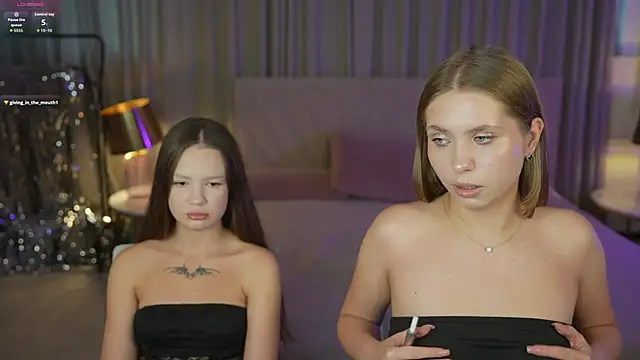 Snapshot of Tiana_Princesss chatting on 10/23/25, 02:49 Tiana Princesss online show from 10/23/25, 02:49