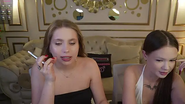 Snapshot of Tiana_Princesss chatting on 12/03/25, 07:34 Tiana Princesss online show from 12/03/25, 07:34