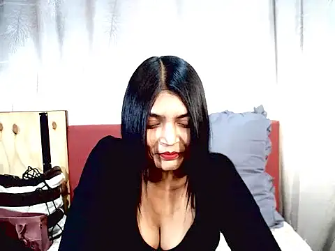 IndianAlisha online show from 11/17/25, 06:14