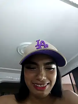 Catalleya flower online show from 11/14/25, 07:56