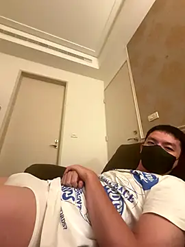 Snapshot of kaikai1335 chatting on 10/03/25, 02:36 kaikai1335 online show from 10/03/25, 02:36