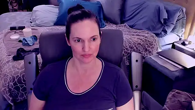 Snapshot of ninajaymes chatting on 12/28/24, 05:12 ninajaymes online show from 12/28/24, 05:12