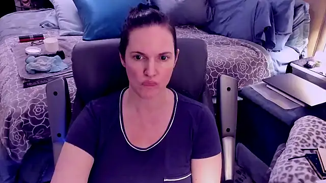 Snapshot of ninajaymes chatting on 12/28/24, 11:05 ninajaymes online show from 12/28/24, 11:05