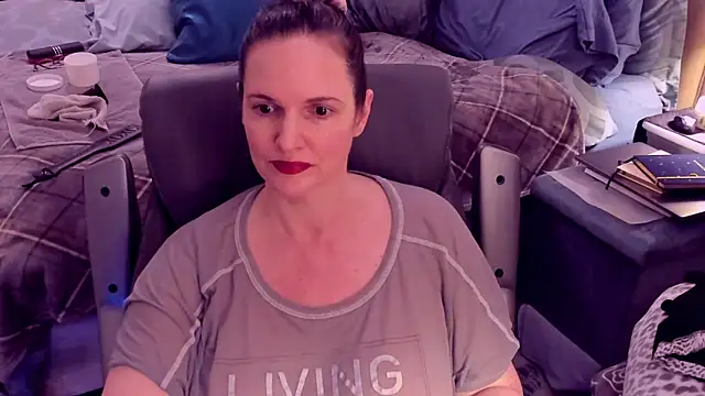 Snapshot of ninajaymes chatting on 01/06/25, 01:09 ninajaymes online show from 01/06/25, 01:09