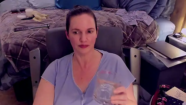 Snapshot of ninajaymes chatting on 01/11/25, 09:04 ninajaymes online show from 01/11/25, 09:04