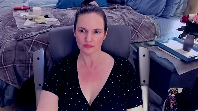 Snapshot of ninajaymes chatting on 01/19/25, 09:44 ninajaymes online show from 01/19/25, 09:44