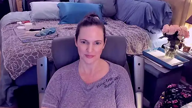 Snapshot of ninajaymes chatting on 01/24/25, 03:55 ninajaymes online show from 01/24/25, 03:55