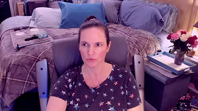 Snapshot of ninajaymes chatting on 01/25/25, 08:00 ninajaymes online show from 01/25/25, 08:00