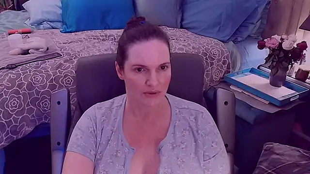 Snapshot of ninajaymes chatting on 02/09/25, 06:01 ninajaymes online show from 02/09/25, 06:01