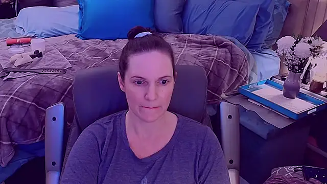 Snapshot of ninajaymes chatting on 02/18/25, 06:37 ninajaymes online show from 02/18/25, 06:37