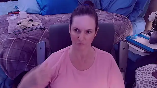 Snapshot of ninajaymes chatting on 03/01/25, 05:49 ninajaymes online show from 03/01/25, 05:49