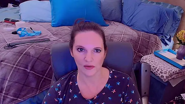 Snapshot of ninajaymes chatting on 09/29/25, 10:47 ninajaymes online show from 09/29/25, 10:47