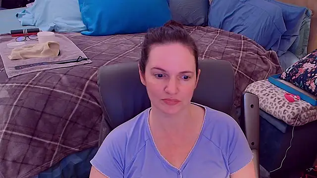 Snapshot of ninajaymes chatting on 10/22/25, 09:03 ninajaymes online show from 10/22/25, 09:03