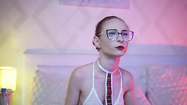 SaraiAngel online show from 09/20/25, 08:54