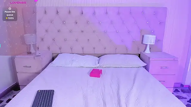 Snapshot of BetanyMiller chatting on 03/02/26, 07:15 BetanyMiller online show from 03/02/26, 07:15