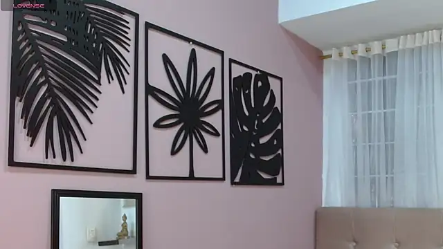 Snapshot of amara_rousse1 chatting on 03/25/26, 12:55 amara rousse1 online show from 03/25/26, 12:55