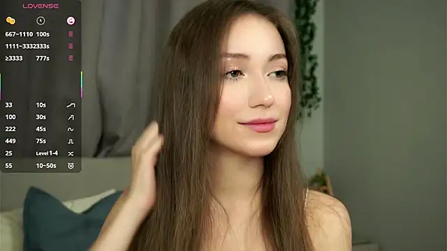 ZeniaBolich online show from 09/28/25, 09:42