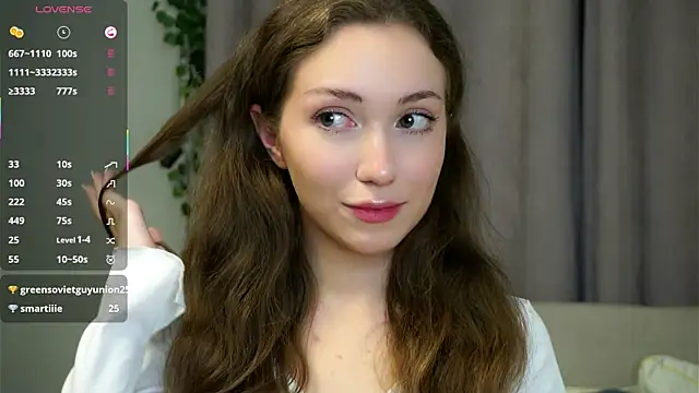 ZeniaBolich online show from 10/02/25, 09:44