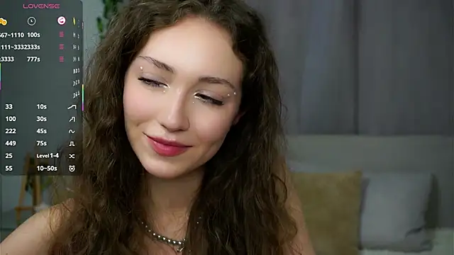 ZeniaBolich online show from 10/08/25, 10:18