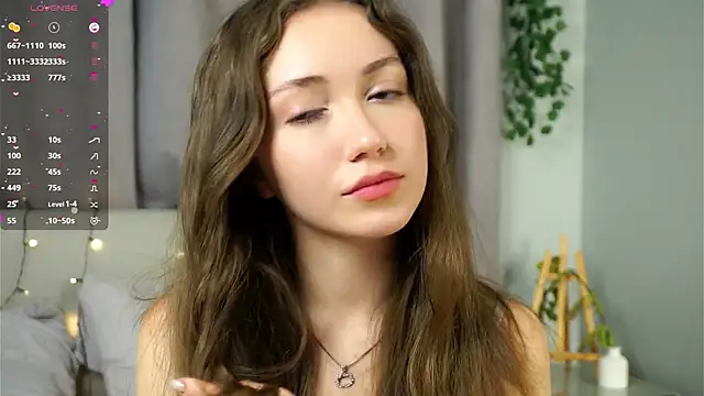 ZeniaBolich online show from 10/16/25, 10:11