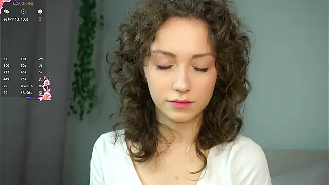 ZeniaBolich online show from 11/14/25, 09:35