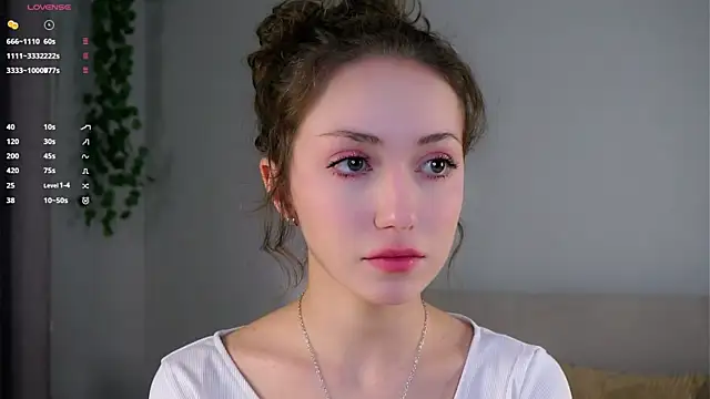 ZeniaBolich online show from 11/26/25, 09:49