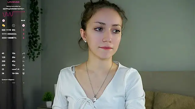 ZeniaBolich online show from 11/29/25, 09:40