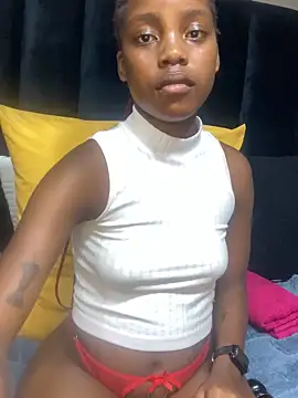 Littlebunny33 online show from 03/28/26, 07:02