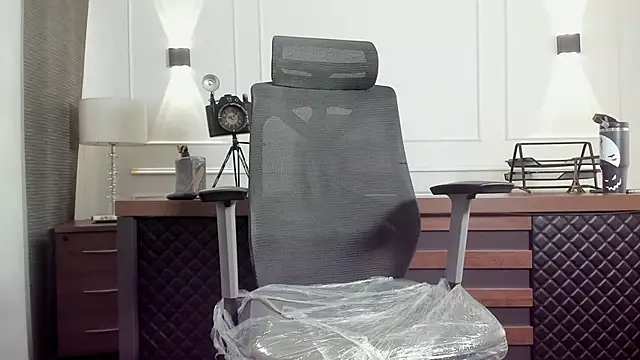 Snapshot of imrockstar chatting on 11/24/25, 07:13 imrockstar online show from 11/24/25, 07:13