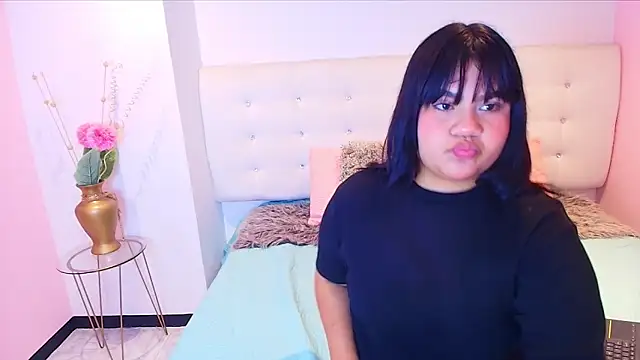 Snapshot of Rebeca_jackson chatting on 09/10/25, 07:25 Rebeca jackson online show from 09/10/25, 07:25