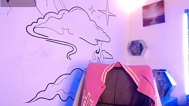 Snapshot of Trinity_Knox chatting on 11/19/25, 03:34 Trinity Knox online show from 11/19/25, 03:34