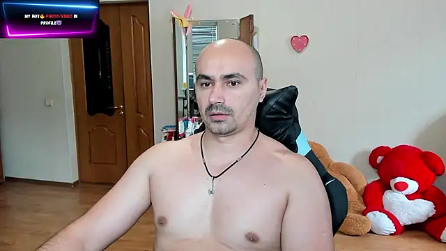 Snapshot of Gri_SH chatting on 09/09/25, 11:21 Gri SH online show from 09/09/25, 11:21