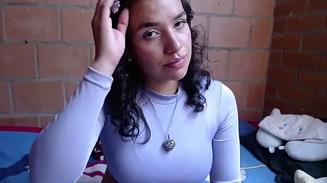 Lily Pregnant online show from 09/17/25, 08:10