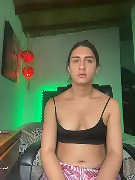 Snapshot of lola_diez chatting on 11/12/25, 09:03 lola diez online show from 11/12/25, 09:03