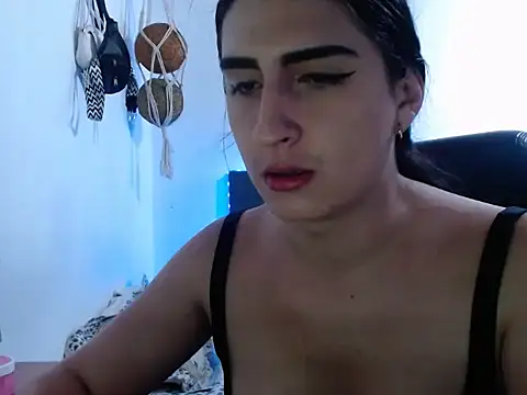 lola diez online show from 03/08/26, 11:41