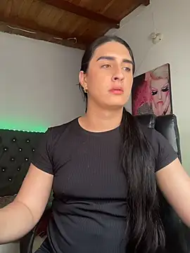 lola diez online show from 05/15/26, 03:52