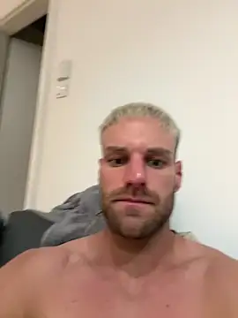 Snapshot of TheKevinboy chatting on 04/16/26, 12:00 TheKevinboy online show from 04/16/26, 12:00