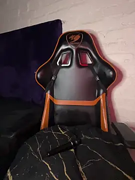 Snapshot of QUEEN_NOBUHLE_777 chatting on 03/13/26, 12:06 QUEEN NOBUHLE 777 online show from 03/13/26, 12:06