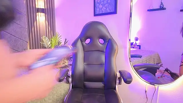 1Anya online show from 11/08/25, 07:45